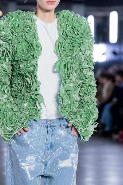 Look 120